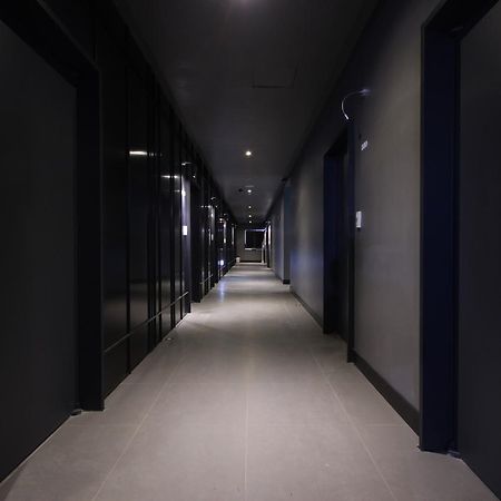 The Club Hotel Seomyeon Пусан Экстерьер фото